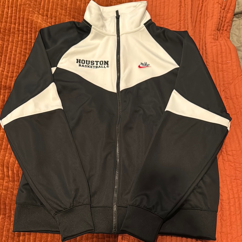 Nike Men's Black and White Basketball Jacket